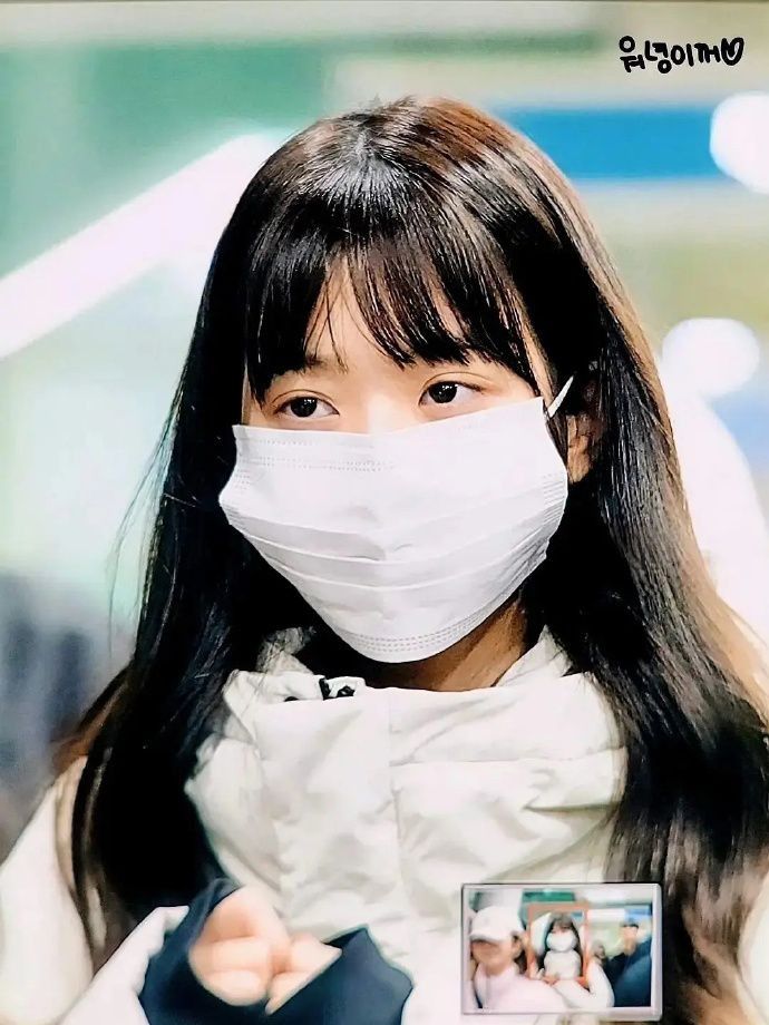 张元英素颜生图曝光!状态憔悴双眼皮肉条感很重,被吐槽整容失败