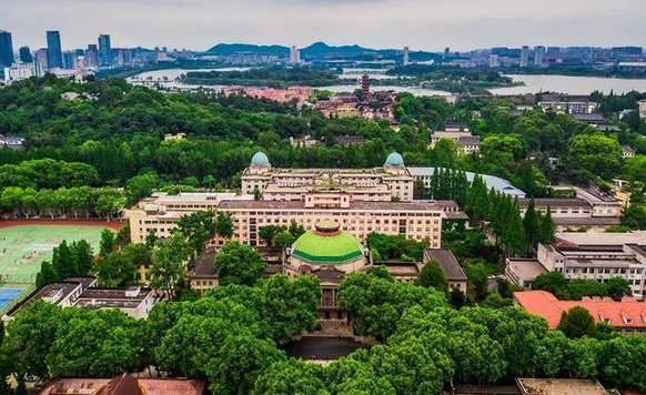 国立中央大学名称的来源,居然是南京学生们不满江苏这个名字