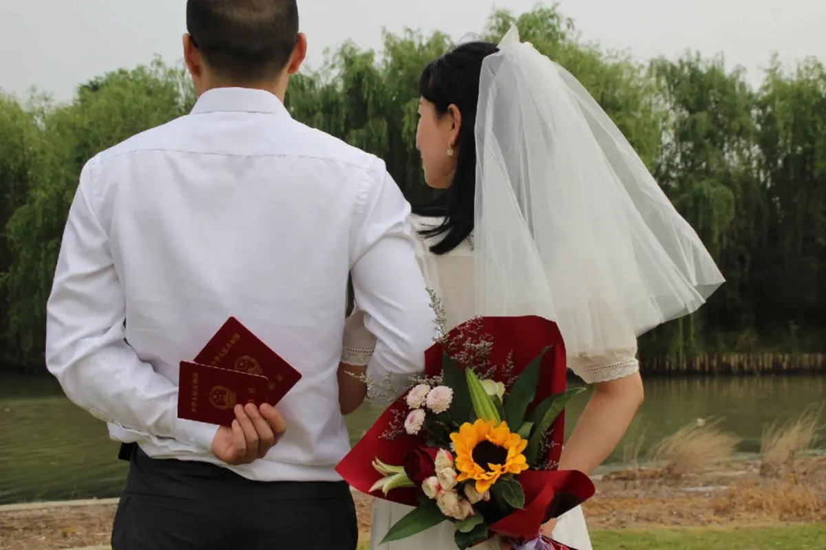 仅从进化角度,一夫一妻制延缓了人类的进化吗?黑人为何如此落后