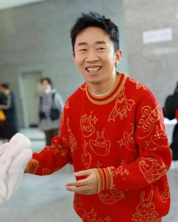 北京春晚正式官宣!赵丽颖,杨迪,沈腾加盟,直播在哪看?