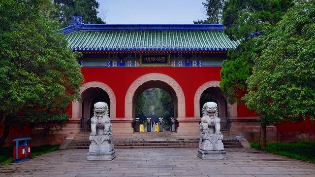 南京这座寺庙,不仅藏有一块"三绝碑",还跟"济公"有所渊源