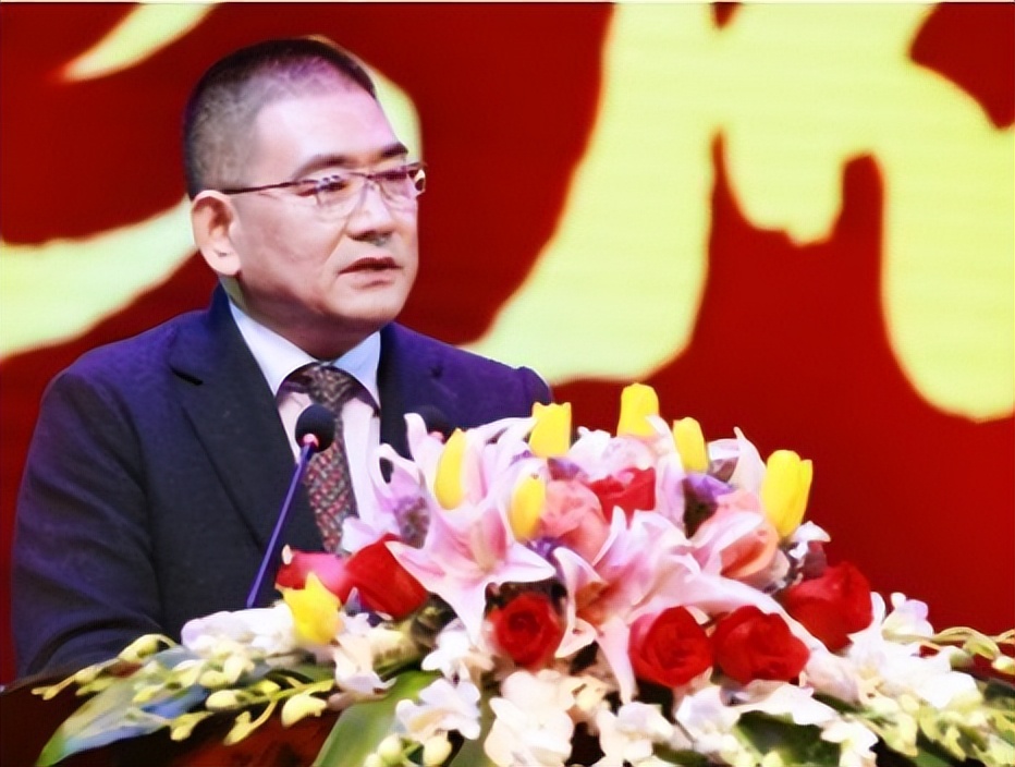 重庆首富涂建华:年产109万辆摩托,狂赚130亿,占据越南半壁市场