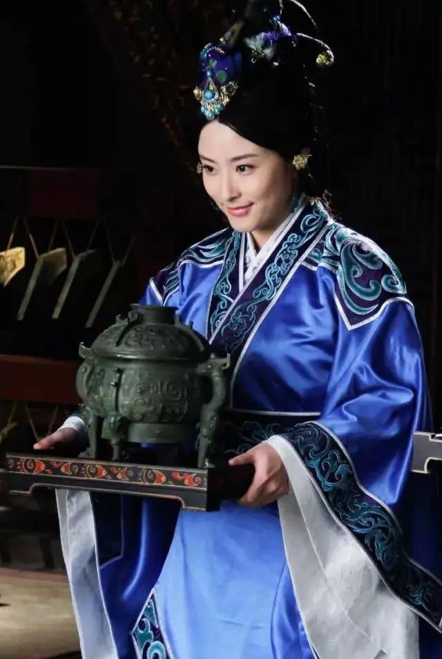 孟昭氏和景氏那么平庸,为何楚国会选择她们当媵女,辅佐芈姝