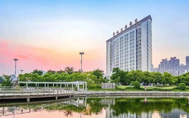 南通职业学院 baijiahao.baidu.com