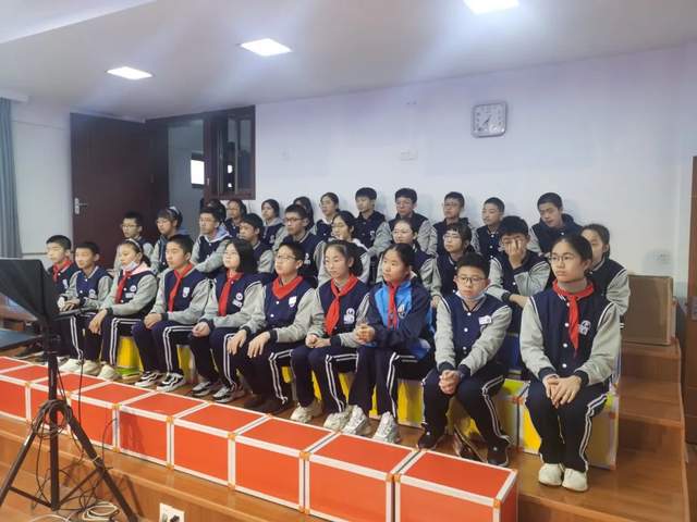余姚市舜水中学举行2022学年第一学期期中表彰大会