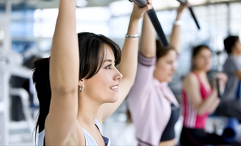 女性力量训练——高位下拉为什么做不好?测试一下就知道原因了