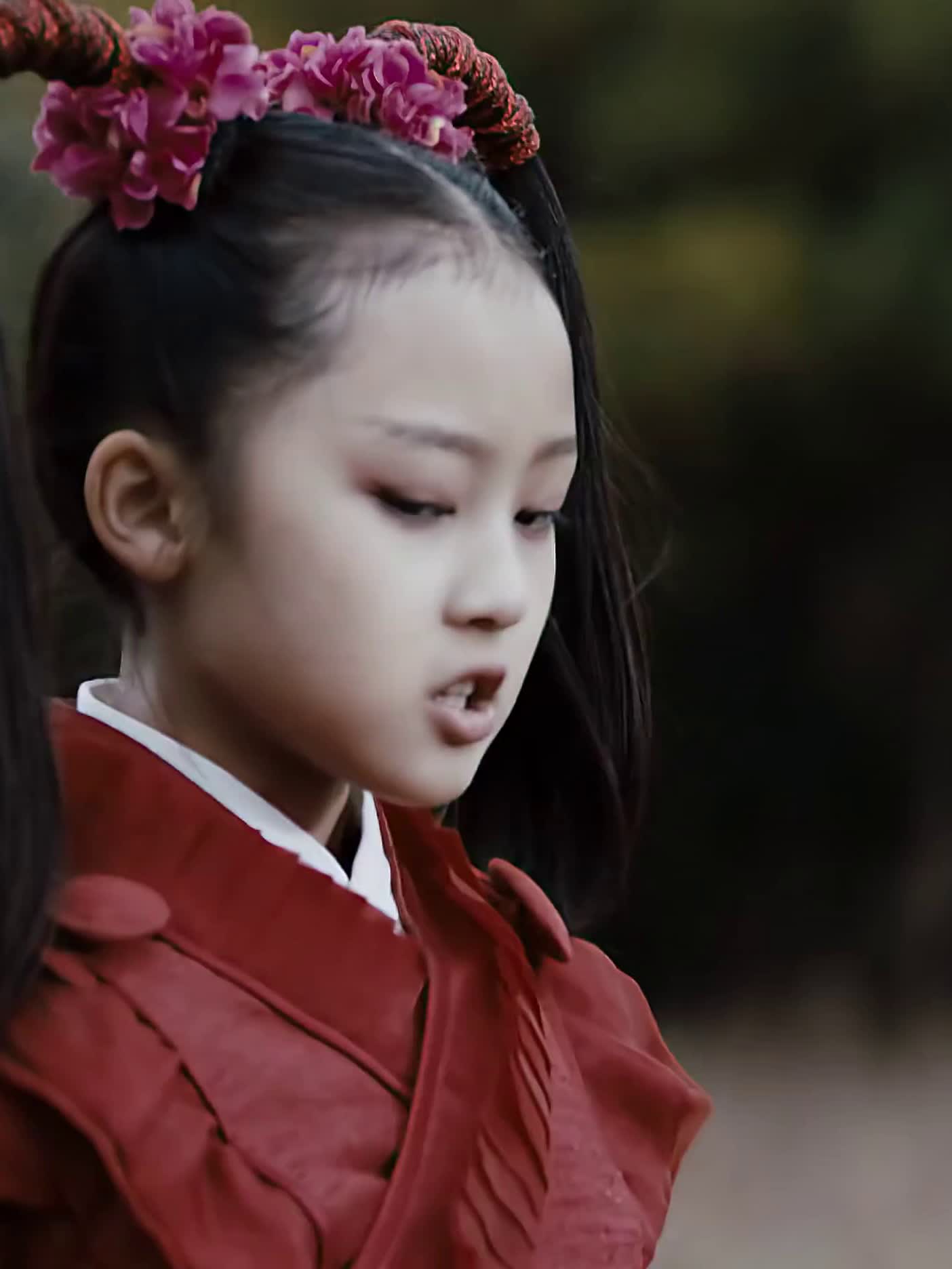 张婉儿主演《山有木兮木有心》今日开播,惊艳古装造型引期待-度小视