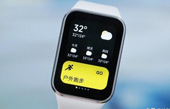史上最大屏 几乎媲美手表!小米手环8 pro图览