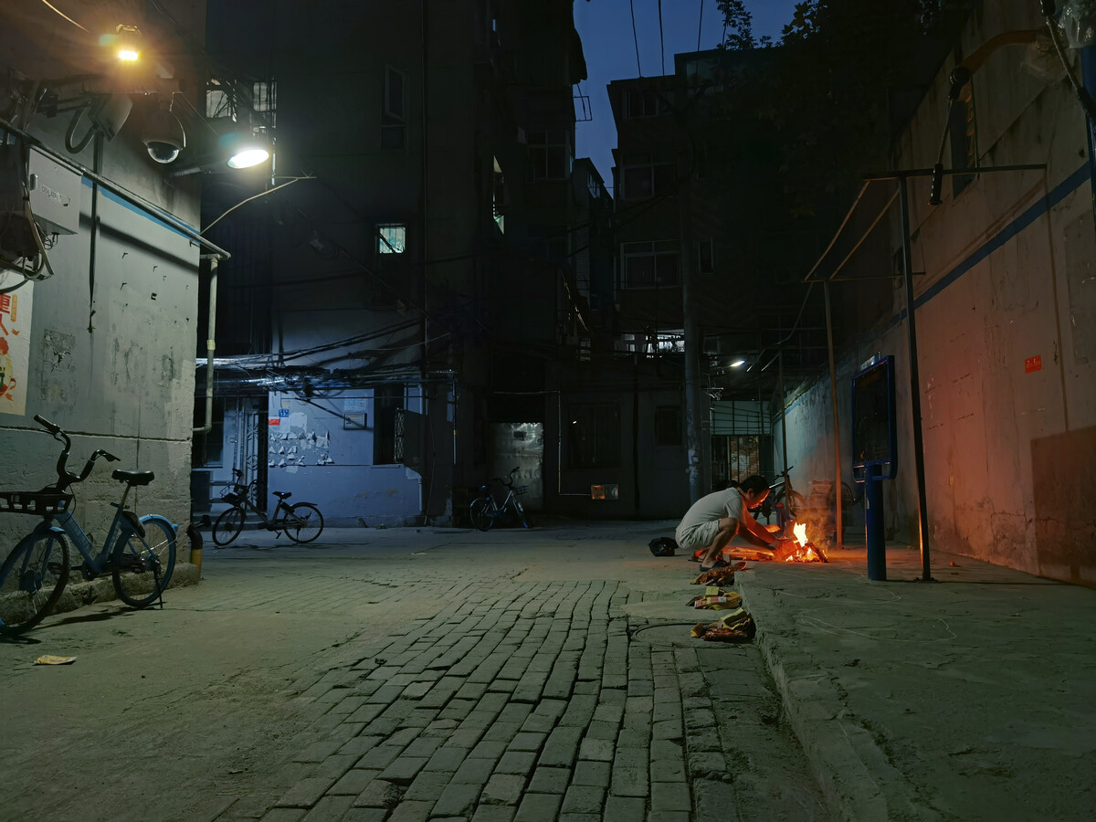 为何在农村,不能捡十字路口的钱和路边兔子,晚上也不能穿白衣服