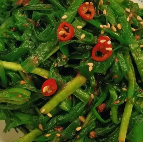 "天然起阳草"每周吃两次,孩子吃了补脑,营养价值丰富