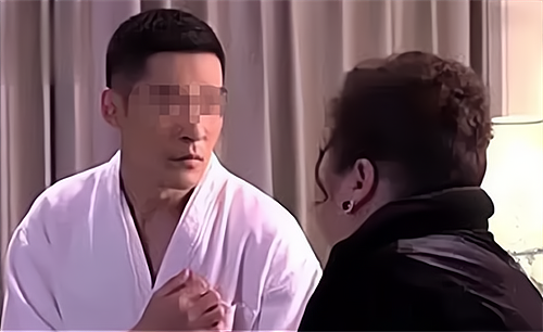 纪实:房姐龚爱爱北京41套房4个身份,独爱鲜肉司机坑2亿不敢报警