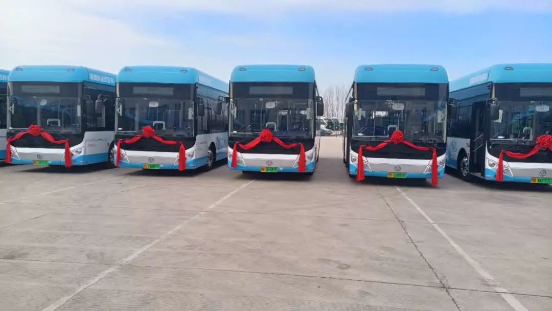 锋源氢能助力奇瑞万达交付开封市15辆氢能公交