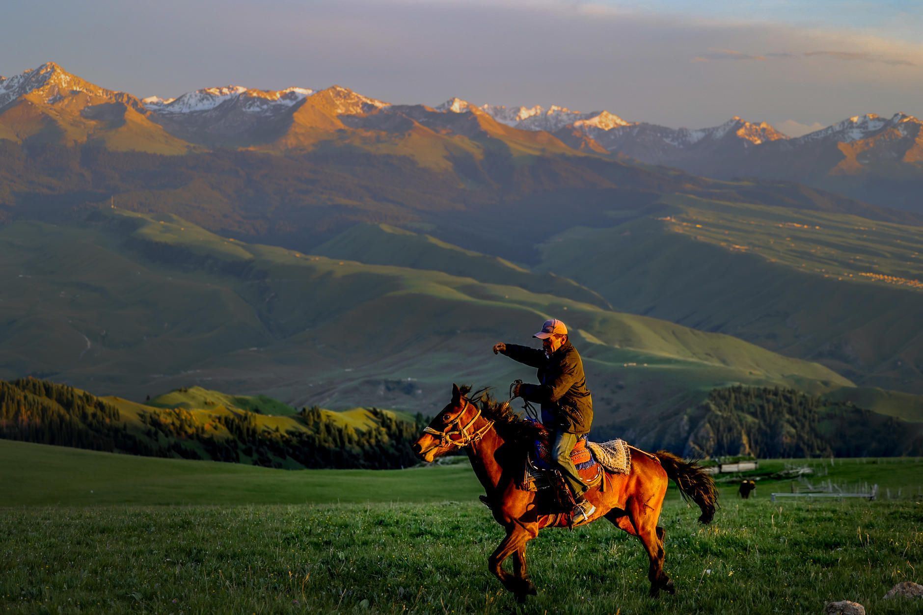 新疆六日游路线简介,新疆可可托海纯玩六天怎么规划