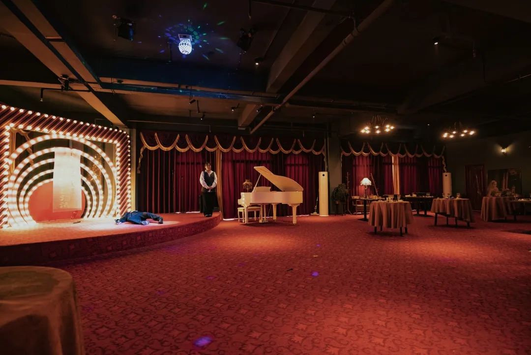 成都3万㎡民国风沉浸式剧本杀,来和npc飙戏