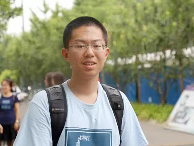 学霸孙浩宇怎样做到总分734分,全国理科第一,数学满分的成绩