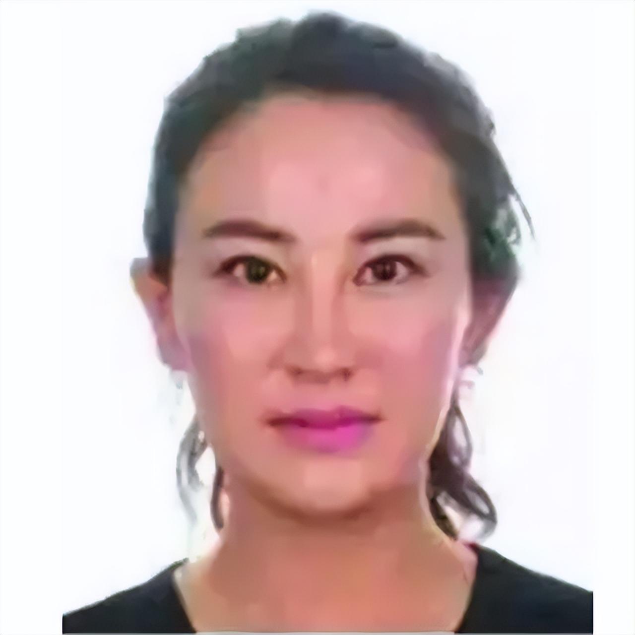 纪实:山西"阔太"寇静瑶,19岁举办世纪婚礼,落网时脚穿爱马仕