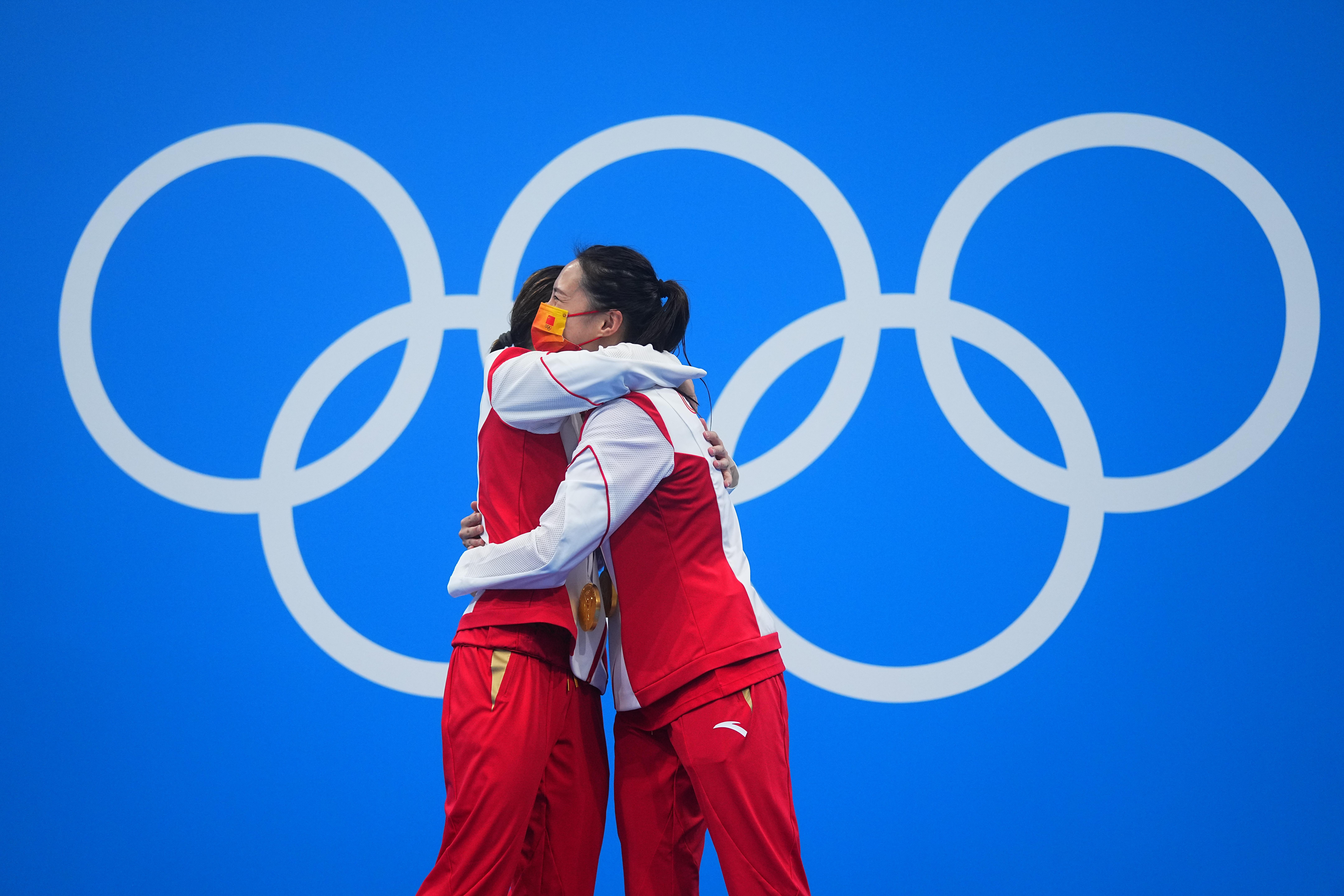 跳水——女子双人三米跳板决赛:施廷懋/王涵夺冠