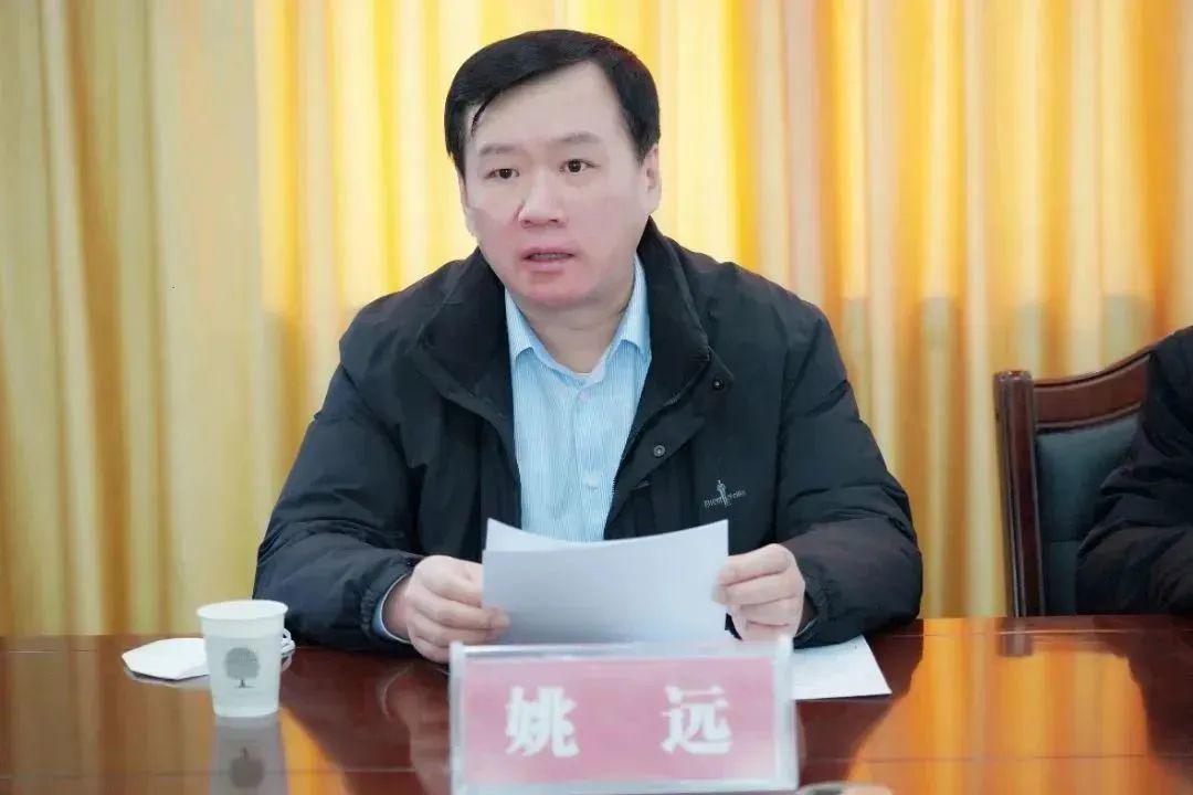 信阳法院代表委员座谈会在平桥区法院召开