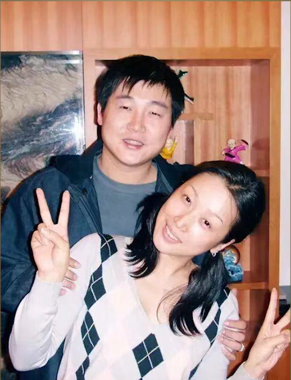 孙悦浪姐遇旧爱?与黄晓明关系莫测,3前任皆不得善终被指克夫