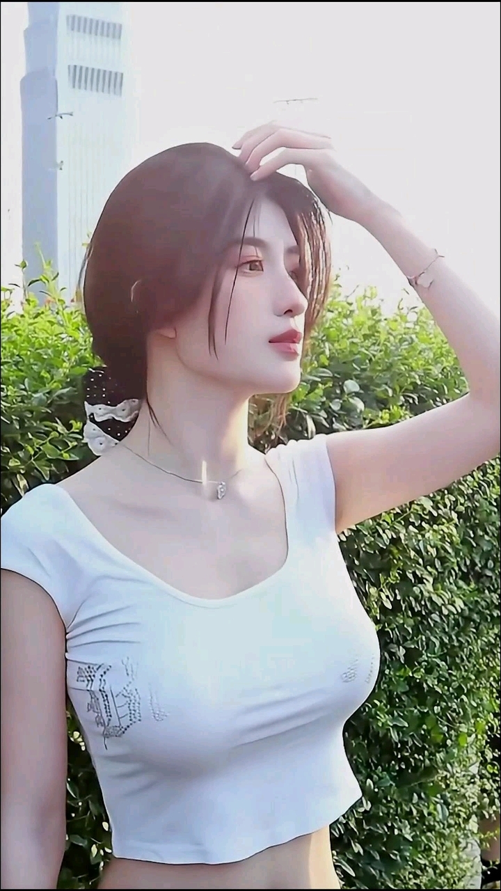 沃野鎏金绘答卷 粮安天下写担当