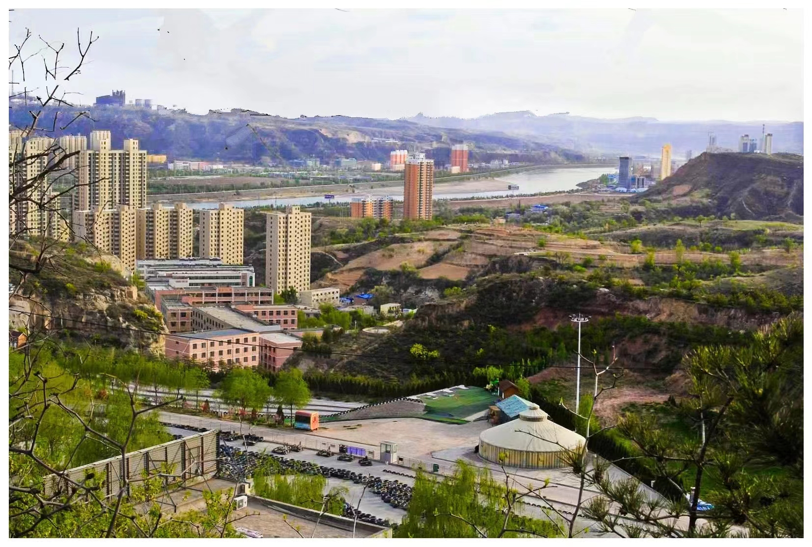 刘彩萍:府谷神龙山摄影专辑