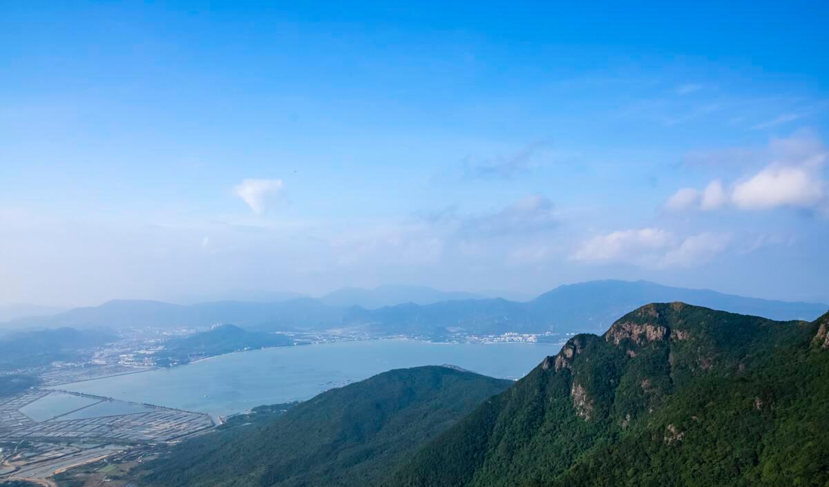 前往一睹山海美景,国内必打卡的十大海上名山推荐
