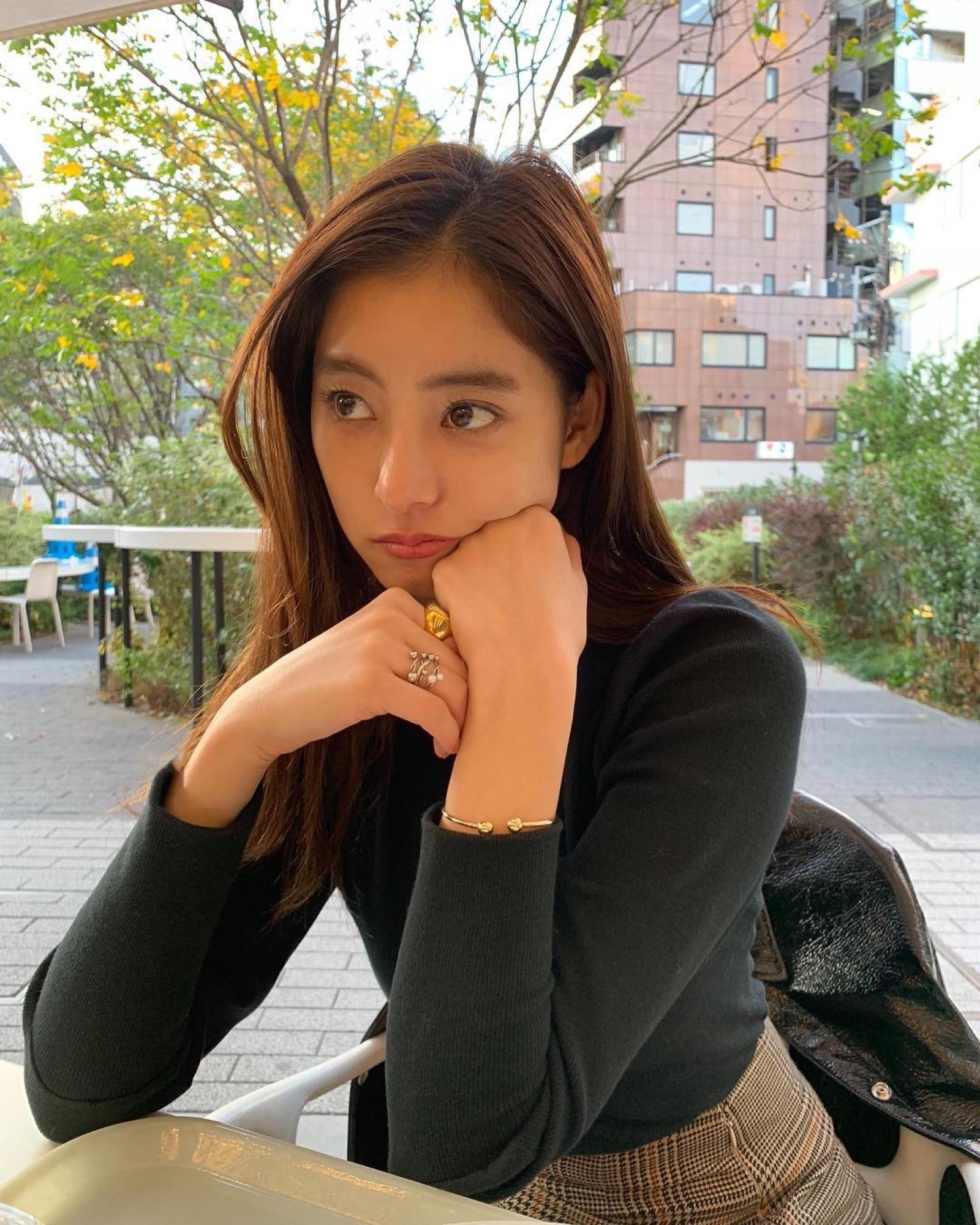 如何晋升为优雅女人?日常坚持6个好习惯,长相普通也能光鲜亮丽