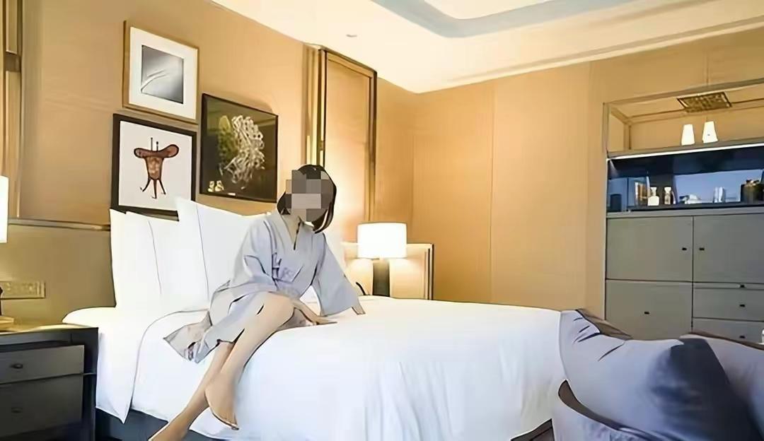 "找我提车,陪睡一晚",豪车女销售陪睡价格表曝光:卖车无底线