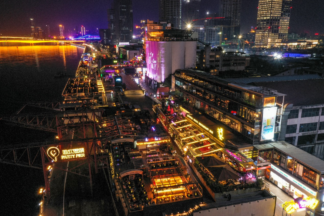 打造文商旅新"夜"态 珠江·琶醍入选夜广州·十大最受欢迎打卡点