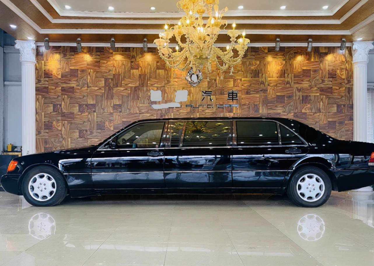 94款奔驰600sel防弹车,当年值上海五套房,现在50万却难找买家