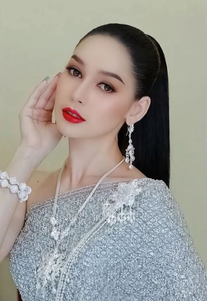 才貌双全!柬埔寨3名性感混血女星备受国际瞩目