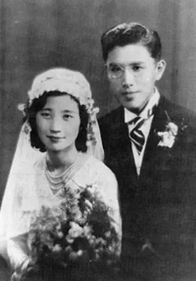 林徽因最美曾孙女这张近照,串起了半个上流社会社交圈