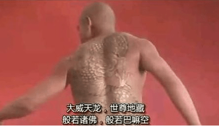 赵文卓28年前的台词爆火!不是"大威天龙",但你也可能哼上两句