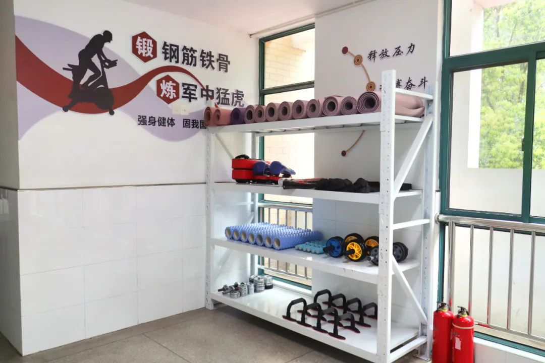 女兵的新兵连,和你想的一样吗?