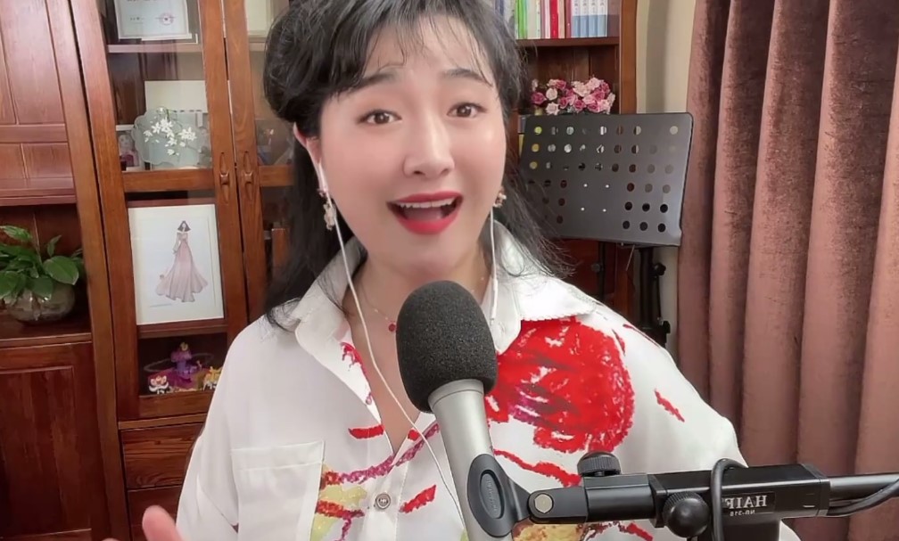 b站音乐区又出一位国家队选手,开口跪实在吓人,时代要变了?