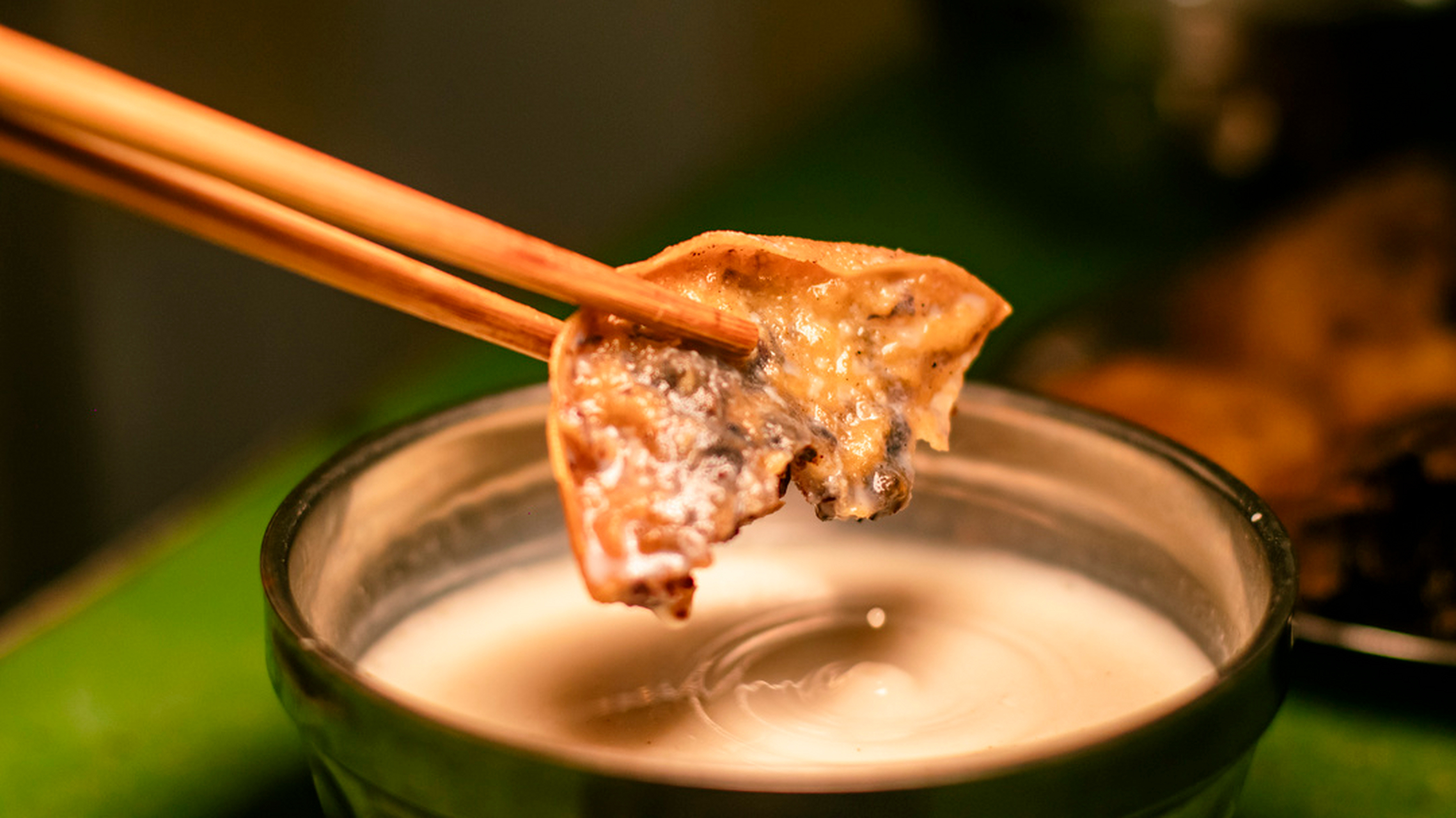 醉美贵州景# 正安油糍,是一道具有浓郁地方特色的美食,常见有荤素