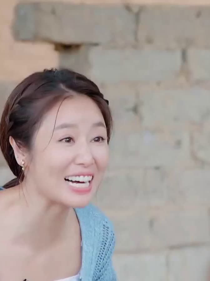 幕后趣闻大曝光:林心如蔡少芬钟楚曦的搞笑对话引发热议!-度小视