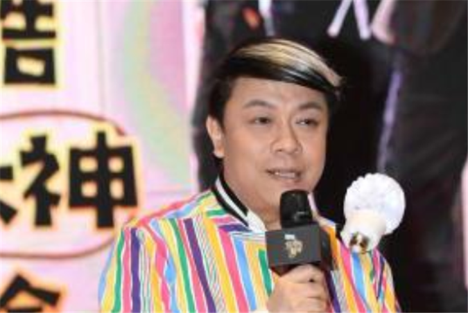 蔡康永:父亲是太平轮船主,母亲是名媛,父母去世后公布神秘爱人