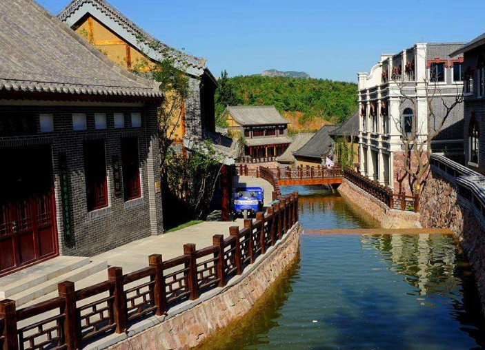 石家庄的"人造古镇",全长2公里有6大区域,如今免费开放