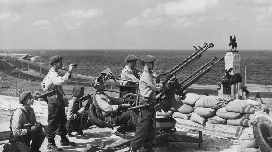 「猪湾事件」古巴卡斯特罗政府的立国之战,中情局成为全世界笑柄