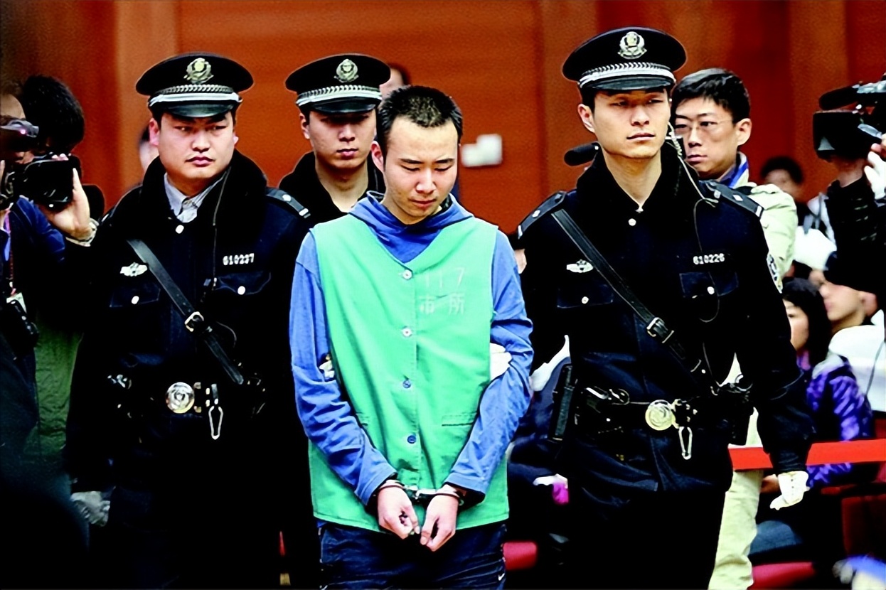 13年后回看药家鑫案:行刑前十分钟,发生在他身上的悲剧仍在继续