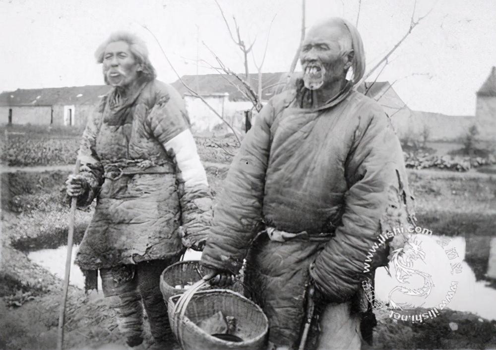 让小妾浸猪笼,沉塘,殴打下人,旧社会的地主到底是好是坏?