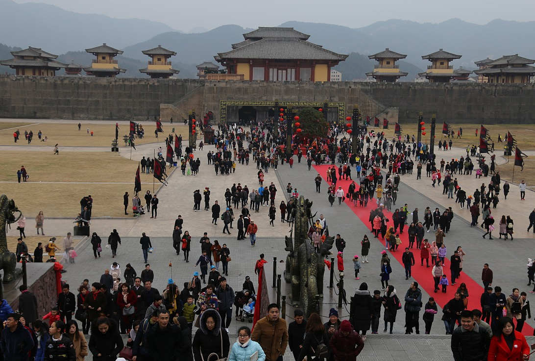 横店不止影视城,还有一红色旅游城,占地29000余亩!