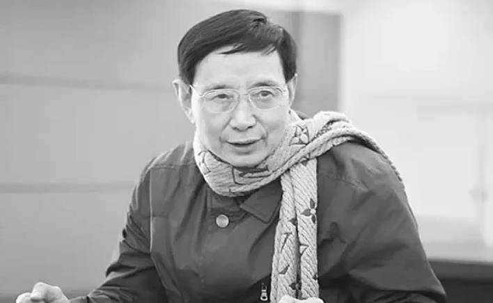 重庆首富尹明善:41岁出狱63岁成摩托大王,72成首富82岁公司破产