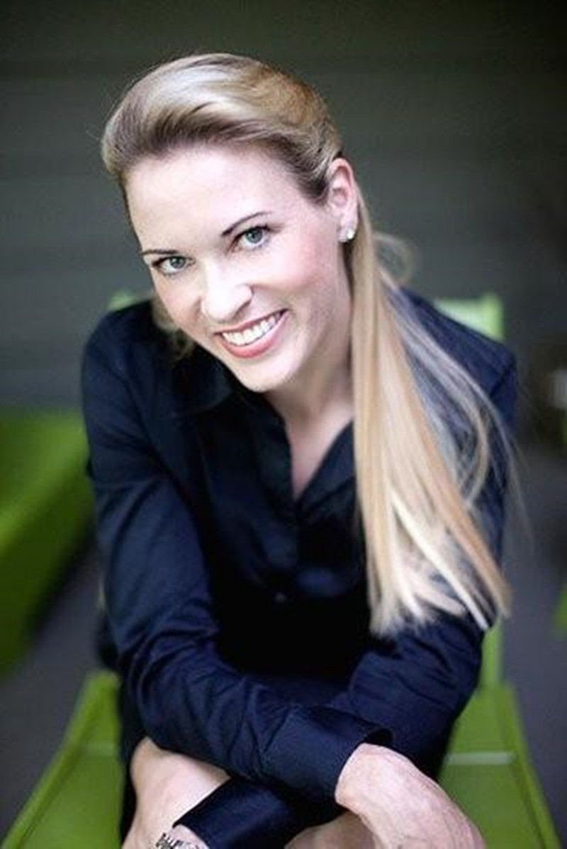 苏茜:美国田径名将获奖无数,为图刺激成应召女郎,时薪600美元