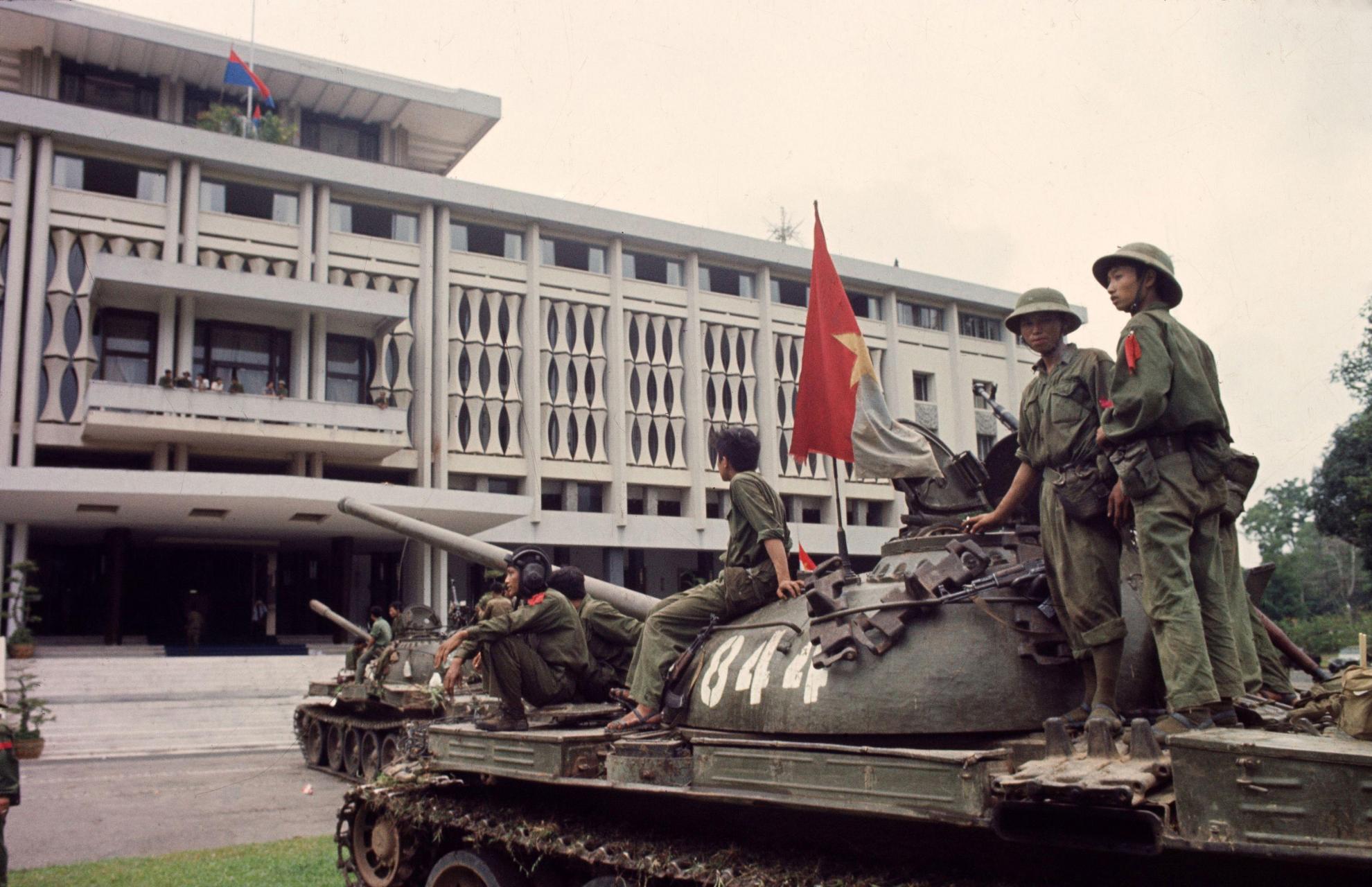 南越,南越的全称为越南共和国,是在1955年,由越南国政权通过公民投票