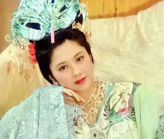 朱琳:跟徐少华传绯闻,53岁再婚,69岁无儿无女让人不解