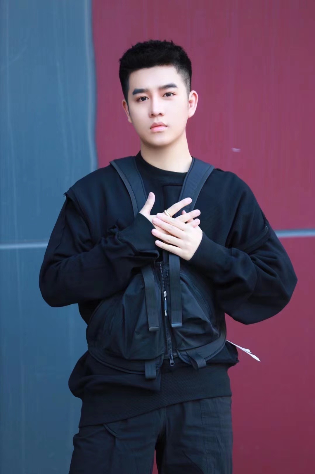 孙震:不是一个无趣的青年男歌手