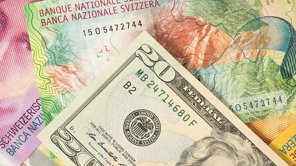 如何应对美联储印钞?人民币在上海将自由兑换,国际化一大步 如何应对美联储印钞?人民币在上海将自由兑换,国际化一大步