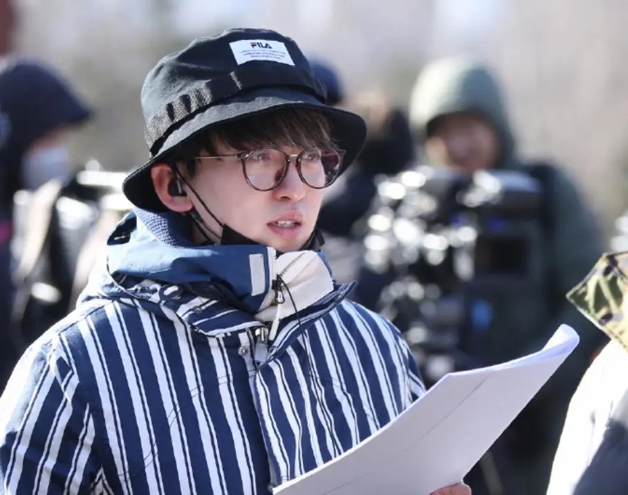 姚泽添对蔡徐坤的"爱"有多深,就被坑得有多惨